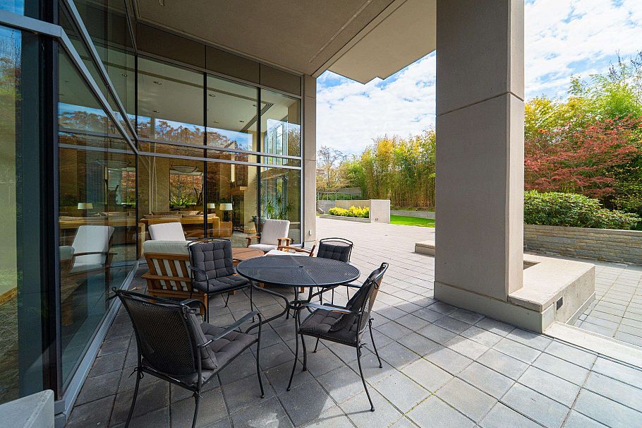 702 2688 West Mall Vancouver, BC - 29