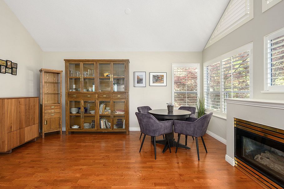 29 4055 Indian River Drive North Vancouver, BC - 15