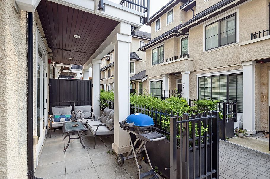 352 W 62nd Avenue Vancouver, BC - 22