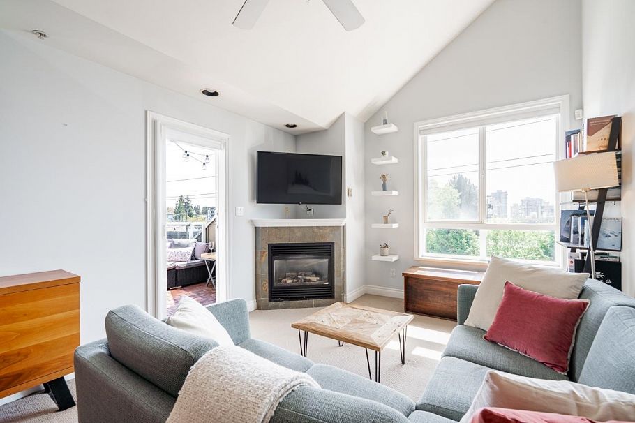 401 128 W 21st Street North Vancouver, BC - 5