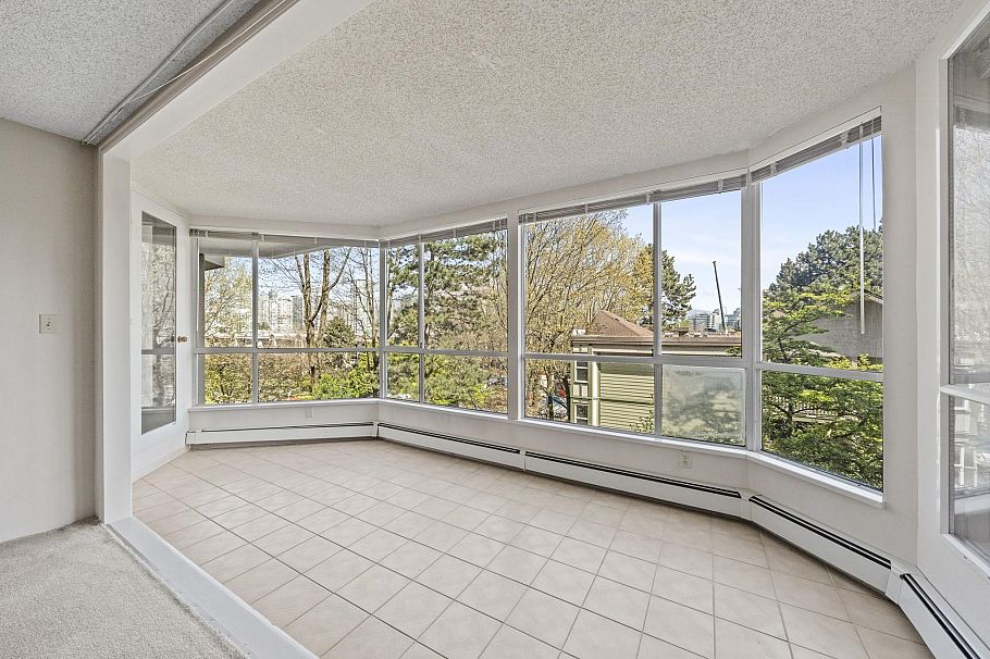 504 518 Moberly Road Vancouver, BC - 5