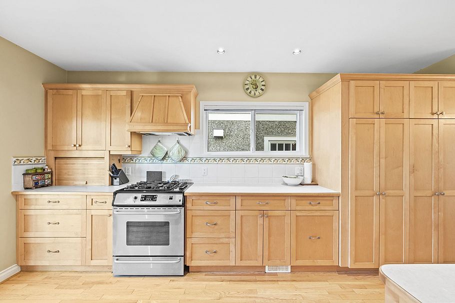 2925 W 21st Street Vancouver, BC - 18