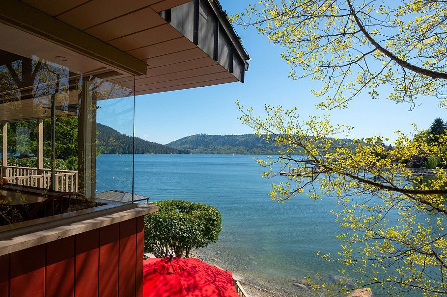 4455 Harris Place North Vancouver, BC - 20