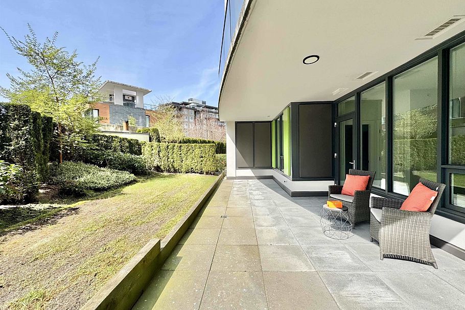 201 3533 Ross Drive Vancouver, BC - 32