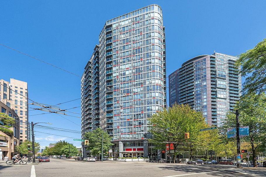 PH2605 788 Hamilton Street Vancouver, BC - 1