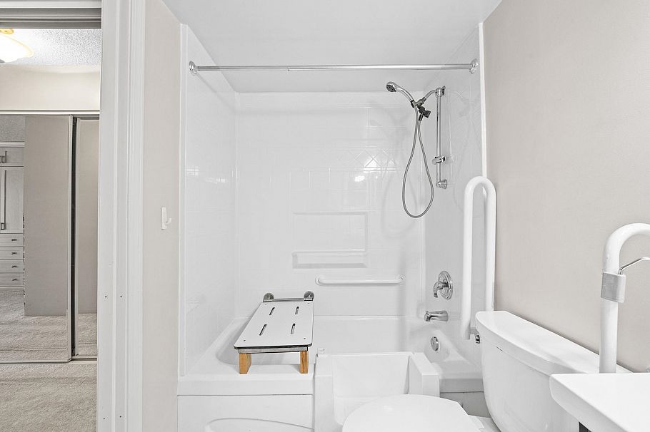 504 518 Moberly Road Vancouver, BC - 16