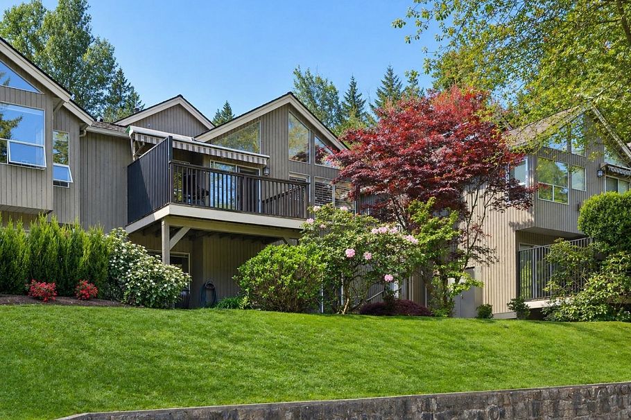 29 4055 Indian River Drive North Vancouver, BC - 26