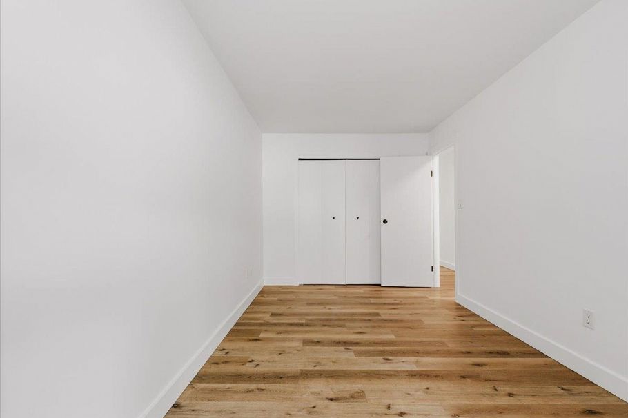 102 235 W 4th Street North Vancouver, BC - 25