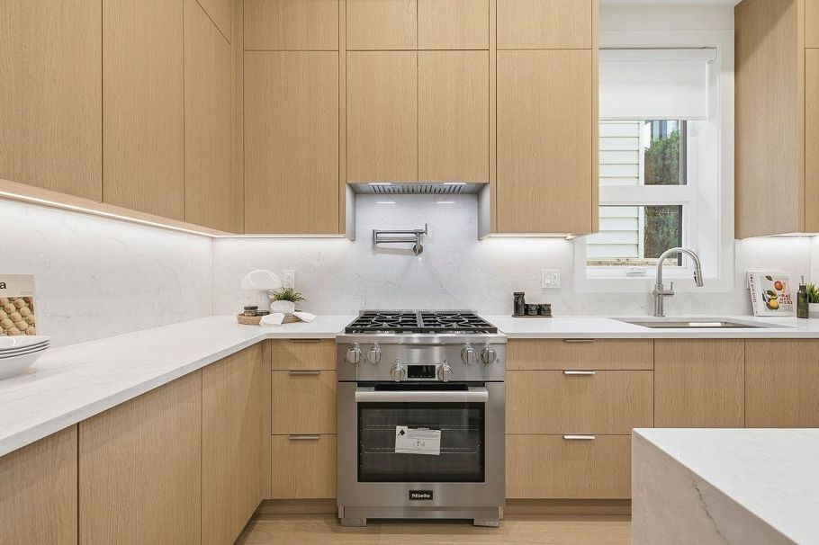 1 3708 W 18th Avenue Vancouver, BC - 13