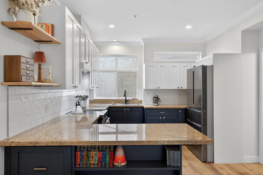 1021 E 20th Avenue Vancouver, BC - 11