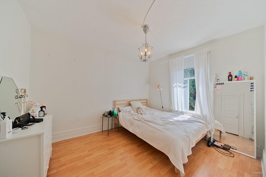 655 E Pender Street Vancouver, BC - 11