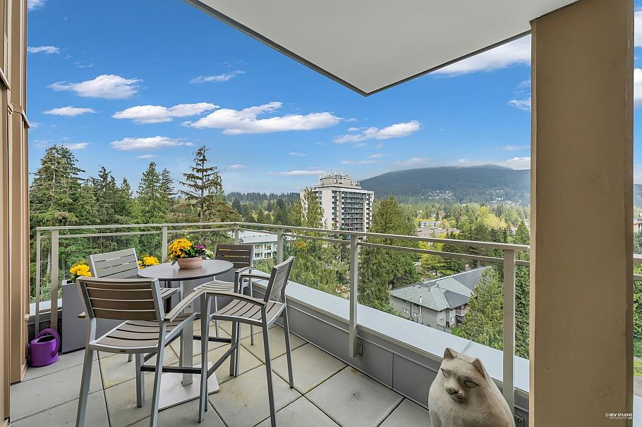 1101 2375 Emery Court North Vancouver, BC - 14