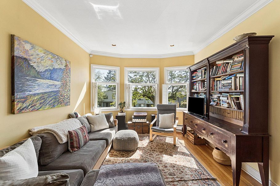 408 E 2nd Street North Vancouver, BC - 5