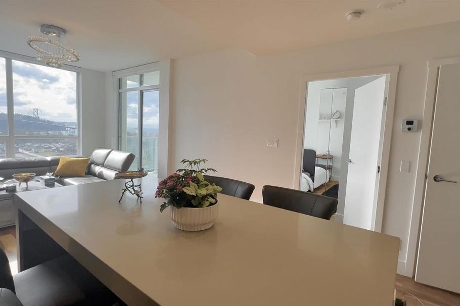 1504 1632 Lions Gate Lane North Vancouver, BC - 11