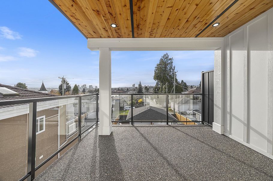1 7361 Fraser Street Vancouver, BC - 23