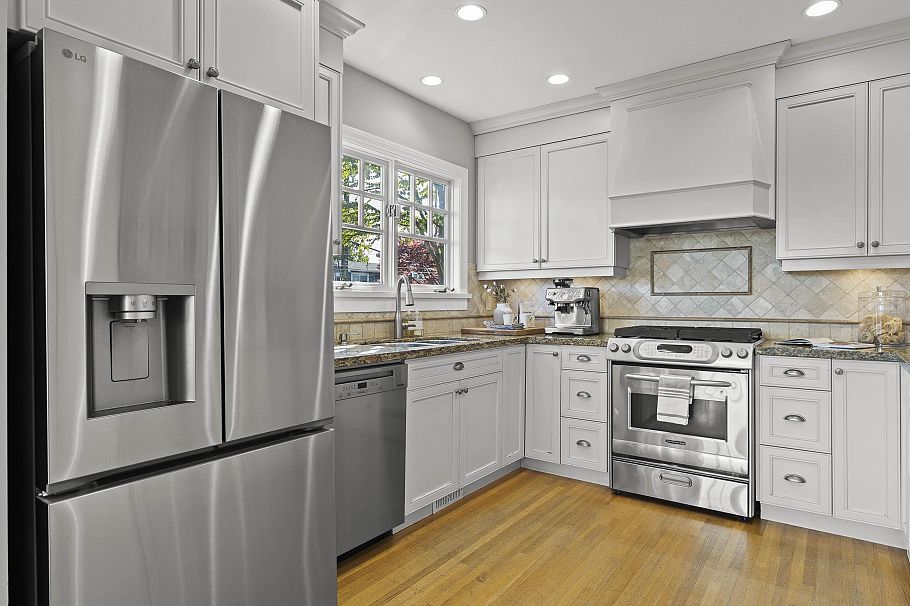 3388 W 31st Avenue Vancouver, BC - 12