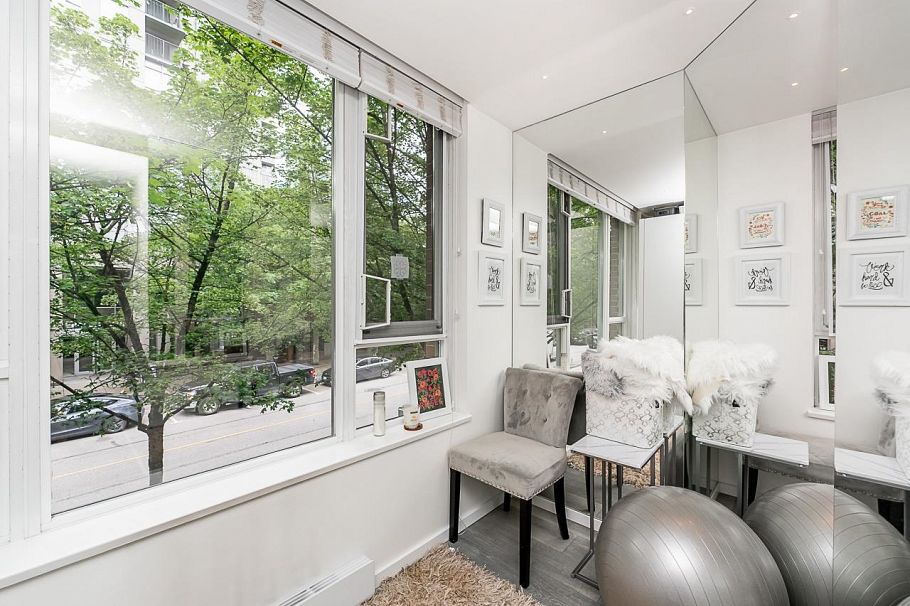 938 Beatty Street Vancouver, BC - 24