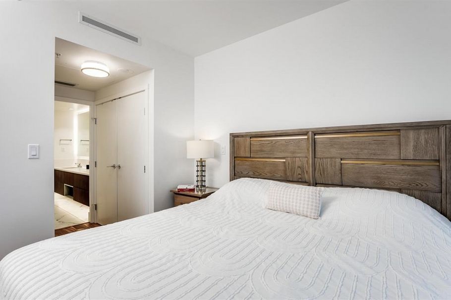 1504 1632 Lions Gate Lane North Vancouver, BC - 26