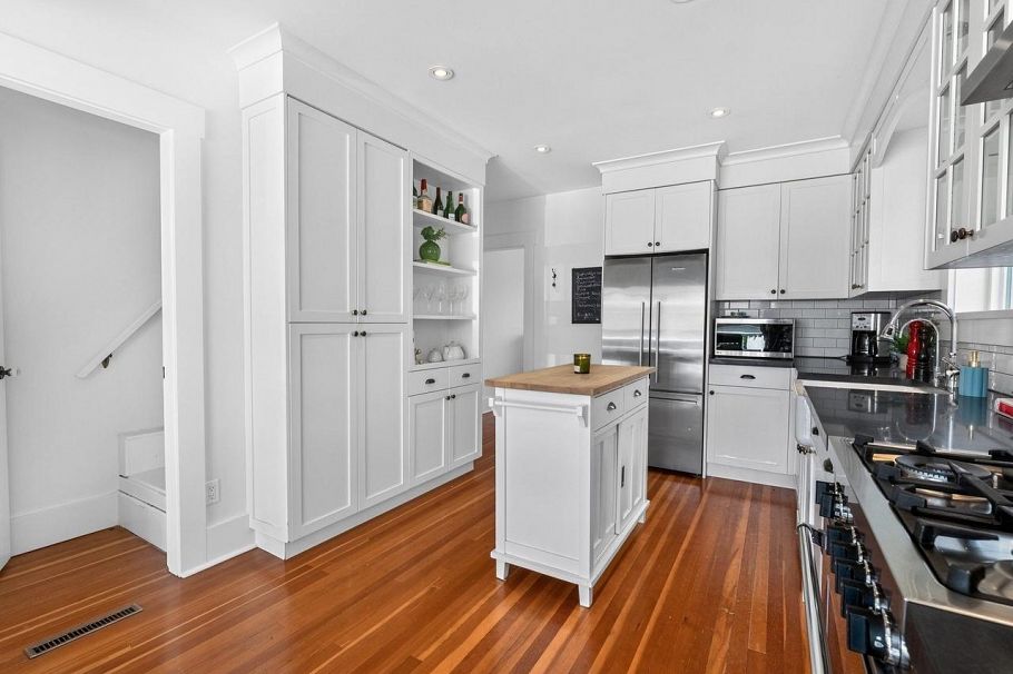 2281 E 7th Avenue Vancouver, BC - 14