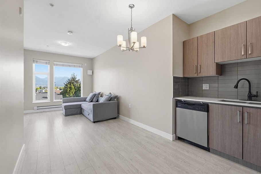 PH6 1838 Renfrew Street Vancouver, BC - 8