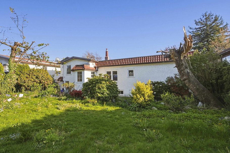 433 E 48th Avenue Vancouver, BC - 6