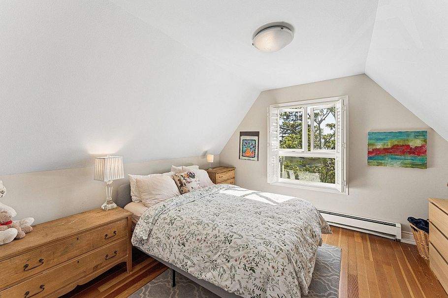 408 E 2nd Street North Vancouver, BC - 18