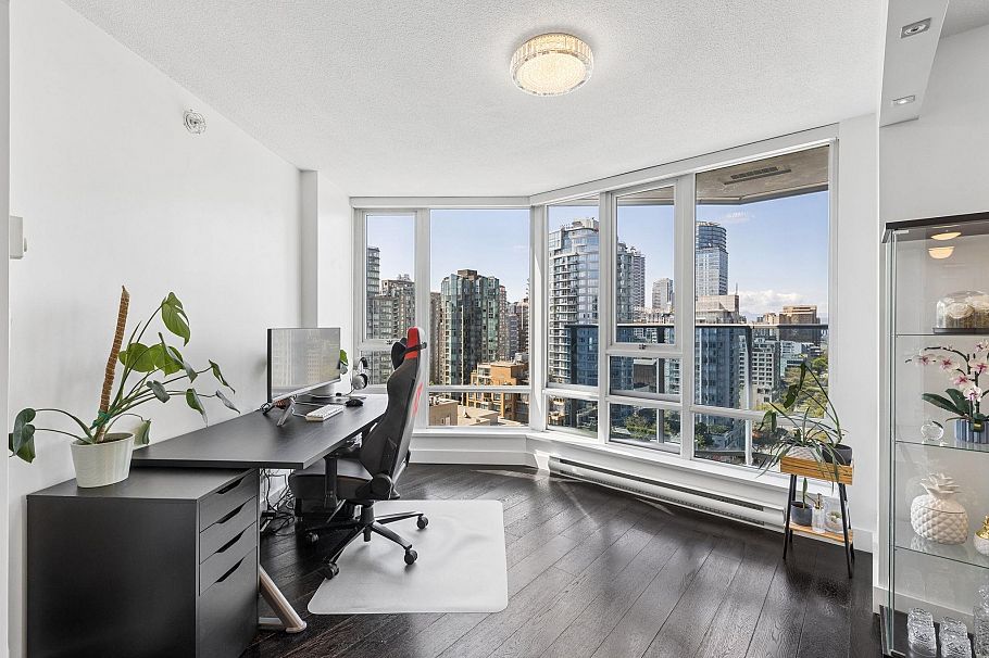 PH2605 788 Hamilton Street Vancouver, BC - 8