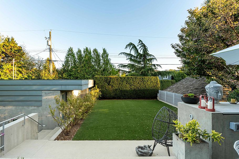 4056 W 36th Avenue Vancouver, BC - 14