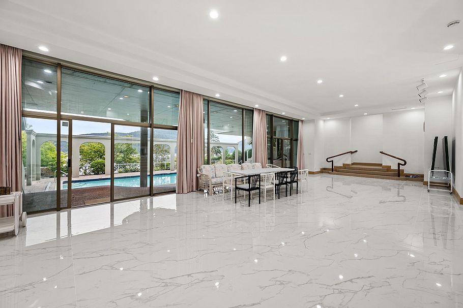 828 Beachview Drive North Vancouver, BC - 23