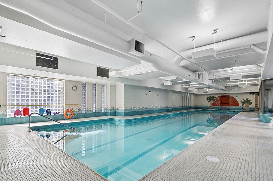 2301 909 Burrard Street Vancouver, BC - 36