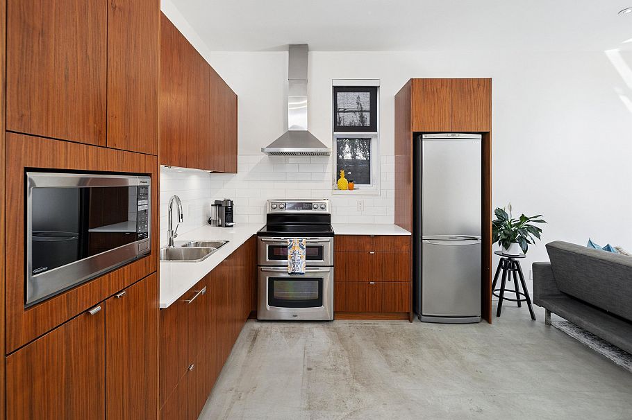 626 E 22 Avenue Vancouver, BC - 35