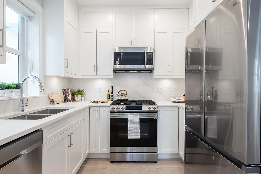 2316 Brock Street Vancouver, BC - 13