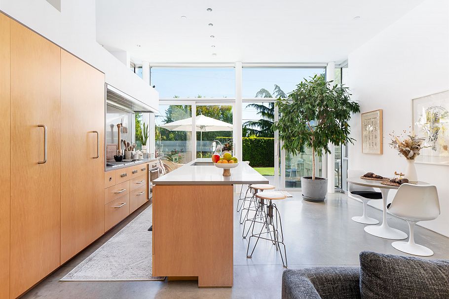 4056 W 36th Avenue Vancouver, BC - 10