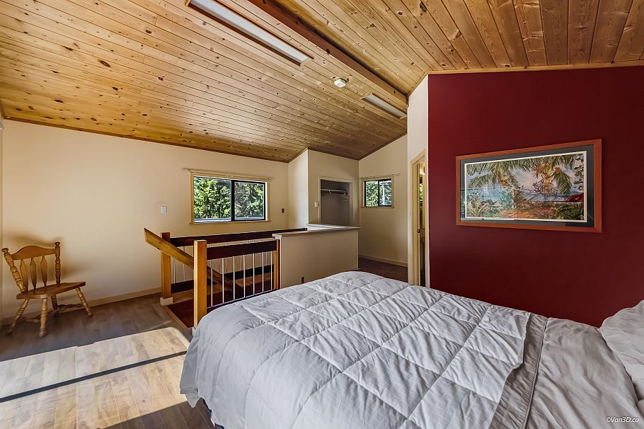 4585 Raeburn Street North Vancouver, BC - 22