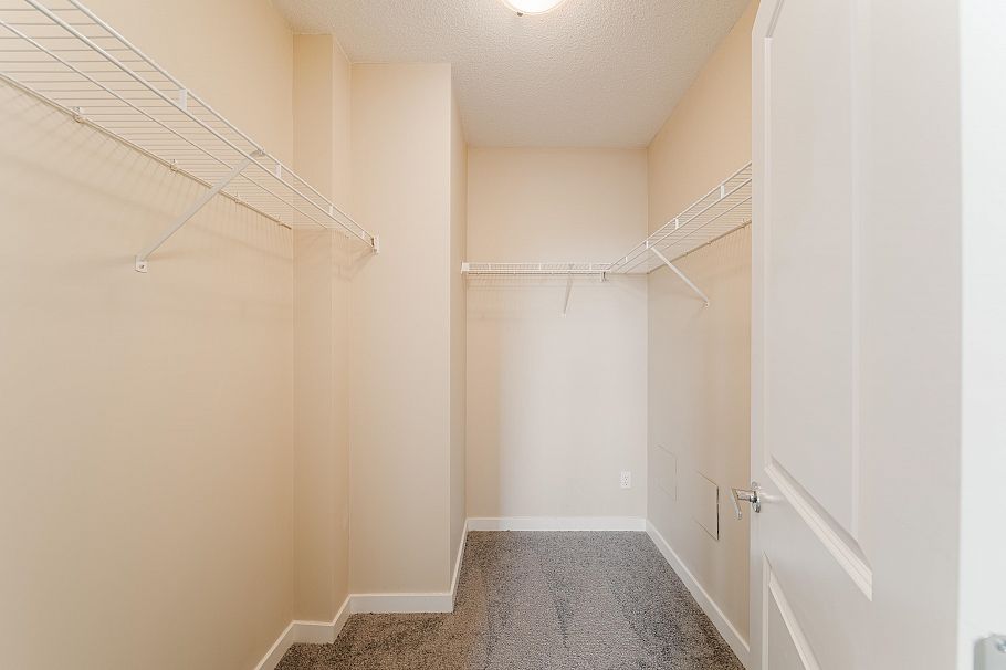 702 2688 West Mall Vancouver, BC - 19