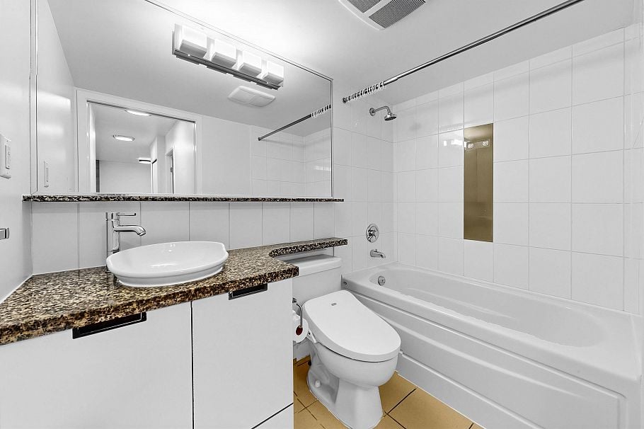 602 1082 Seymour Street Vancouver, BC - 19