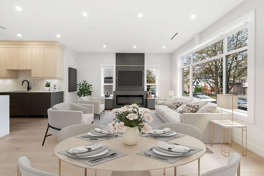 3274 E 44th Avenue Vancouver, BC - 2