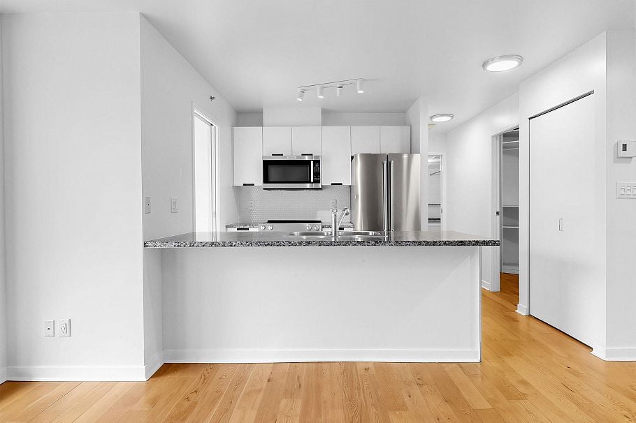 602 1082 Seymour Street Vancouver, BC - 7