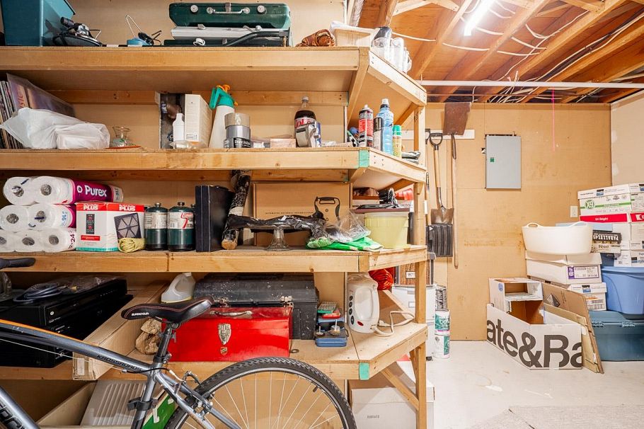 2 1960 Rufus Drive North Vancouver, BC - 22