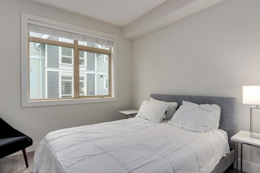 3 115 W Queens Road North Vancouver, BC - 12