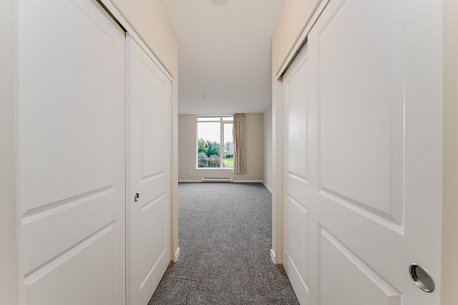 702 2688 West Mall Vancouver, BC - 17