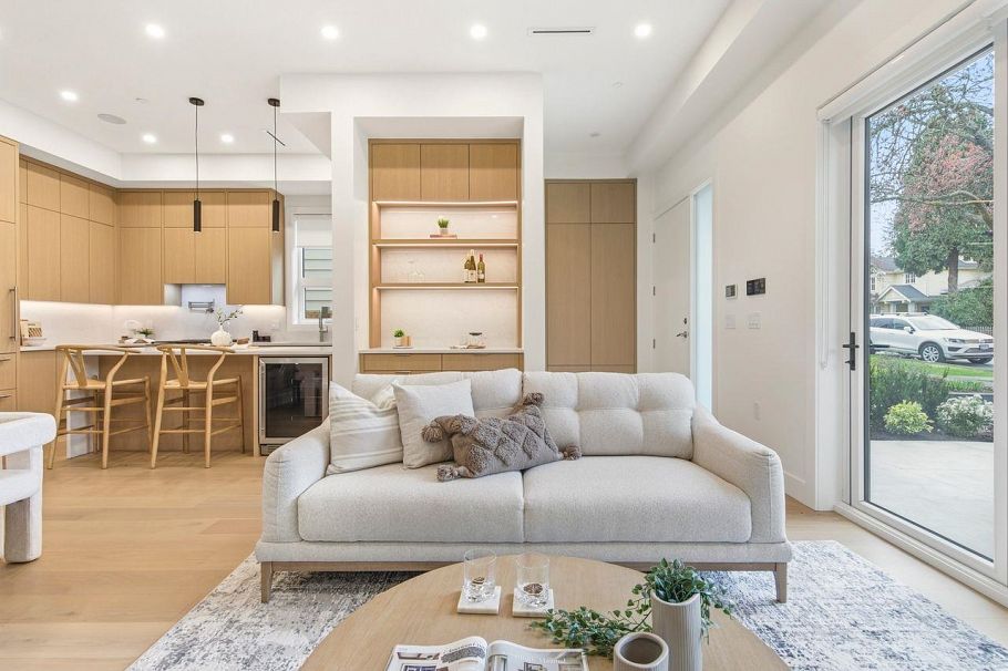 1 3708 W 18th Avenue Vancouver, BC - 6