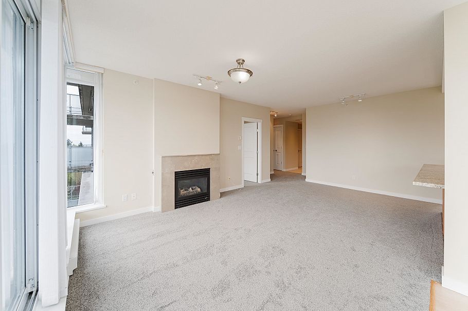 702 2688 West Mall Vancouver, BC - 11