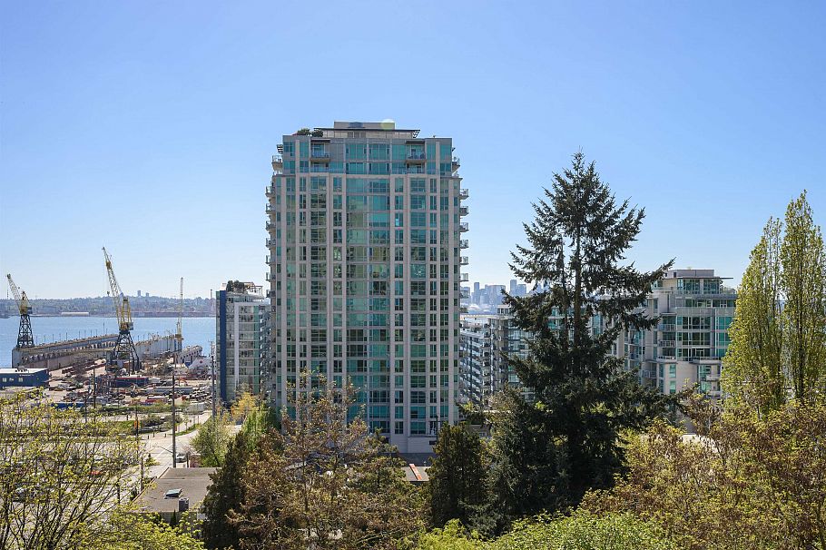 608 145 St. Georges Avenue North Vancouver, BC - 9