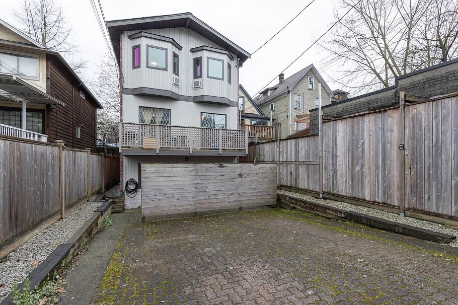 721 E Pender Street Vancouver, BC - 27