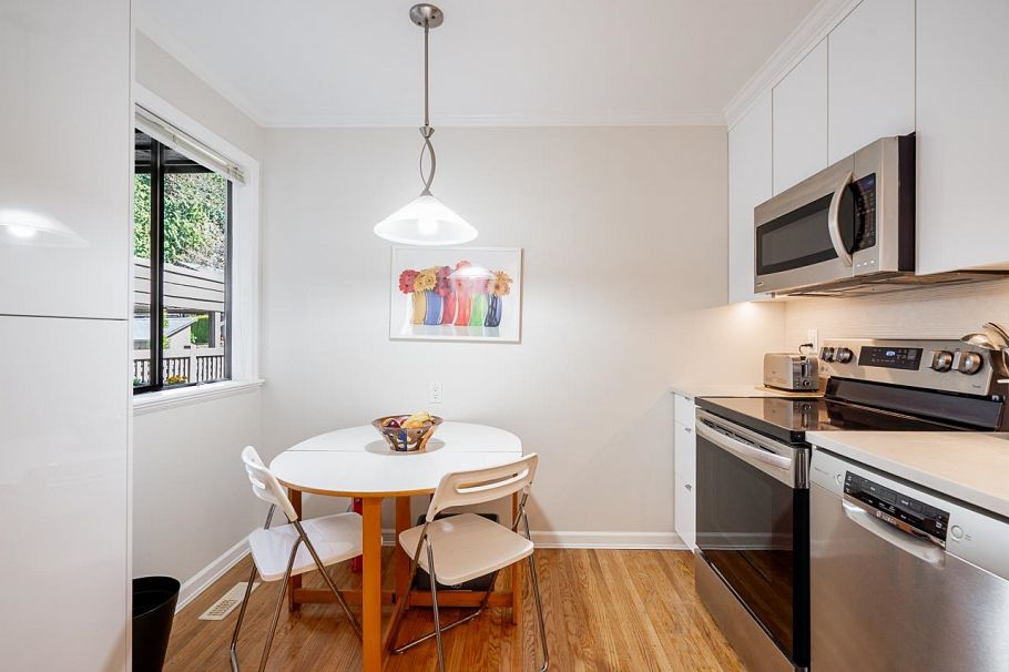 2 1960 Rufus Drive North Vancouver, BC - 6