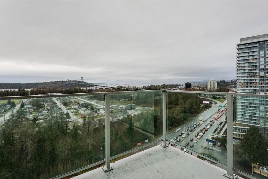 1504 1632 Lions Gate Lane North Vancouver, BC - 1