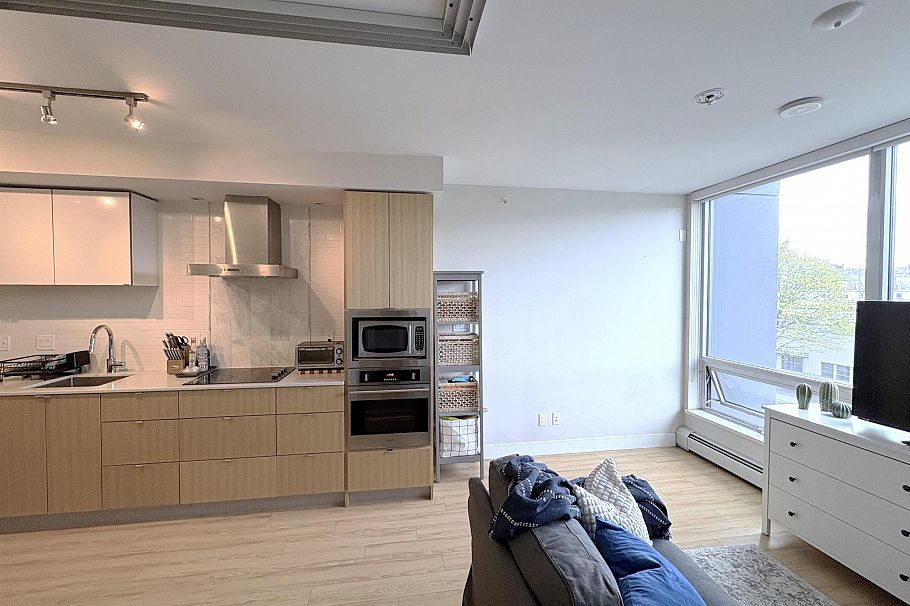 309 159 W 2nd Avenue Vancouver, BC - 14