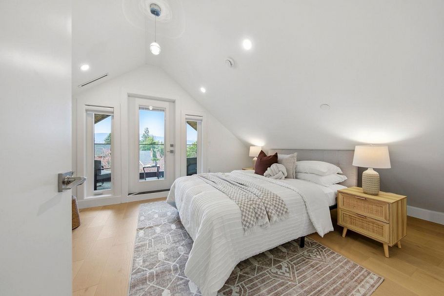 1 3708 W 18th Avenue Vancouver, BC - 32