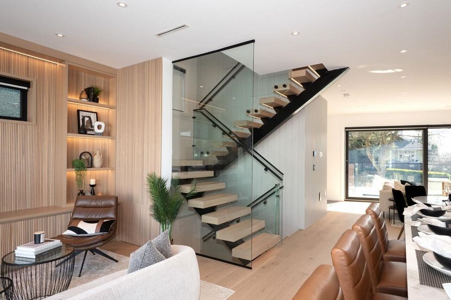 3679 Pandora Street Vancouver, BC - 16